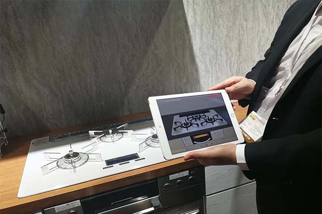 AR制作开发中如何显示和隐藏3D模型？